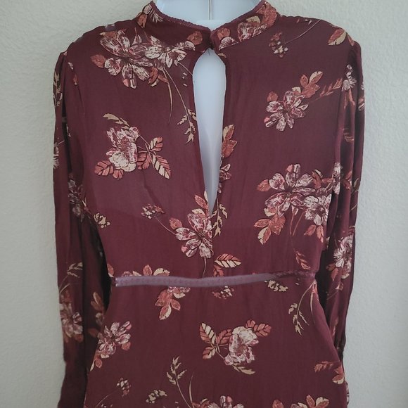 ASTR The Label | Women's dress long sleeve burgundy floral pattern size medium - Picture 4 of 11